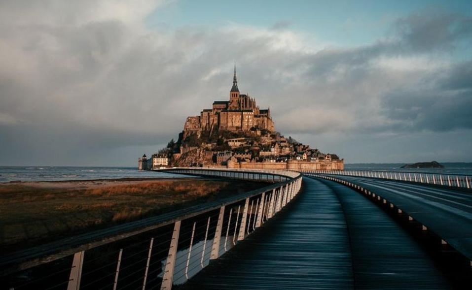 Mont Saint Michel Charmante Chambre Bien Etre Bed & Breakfast Roz-sur-Couesnon Dış mekan fotoğraf